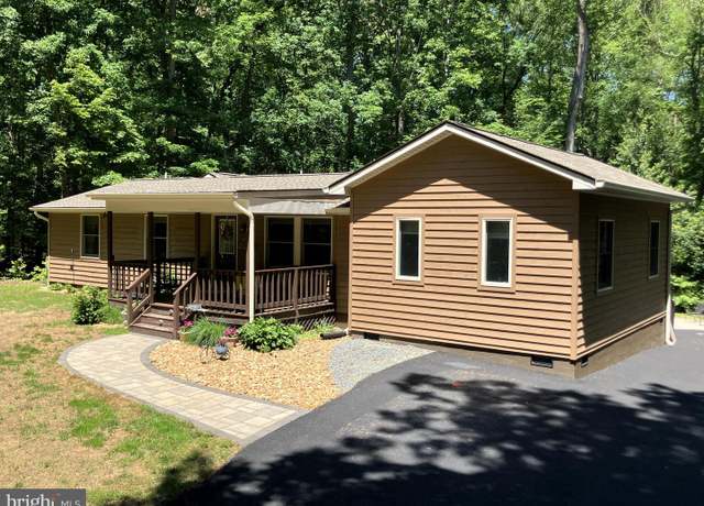 Property at 347 Lakewood Cir, Mineral, VA 23117, 3 beds, 2 baths