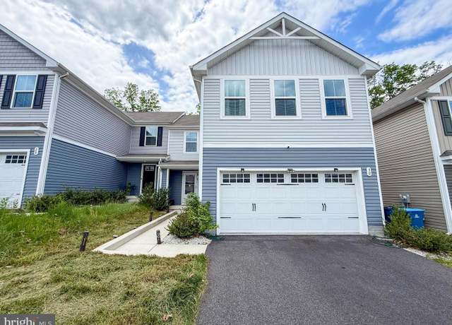 Property at 30 Sugarberry Dr, Elkton, MD 21921, 4 beds, 2.5 baths