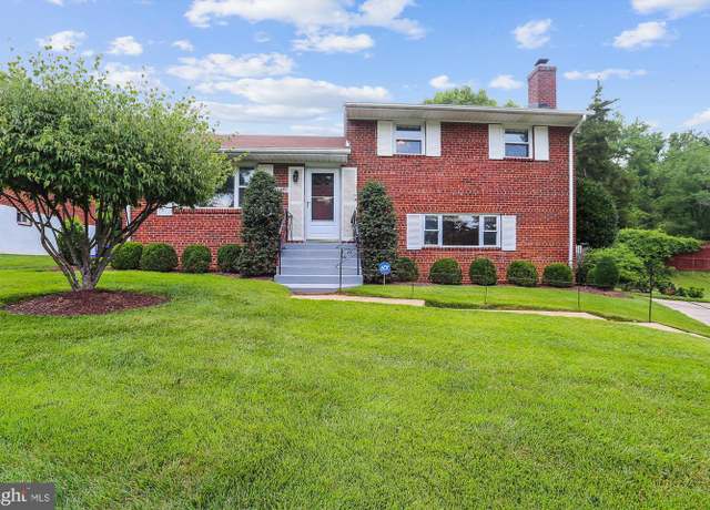 Property at 12120 Hunters Ln, Rockville, MD 20852, 3 beds, 2 baths