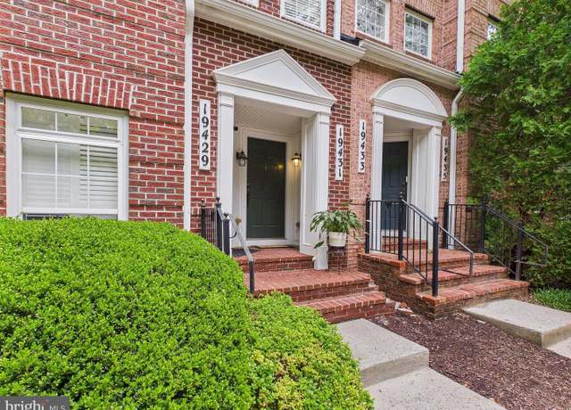 Property at 19431 Dover Cliffs Cir #19431, Germantown, MD 20874, 3 beds, 2.5 baths