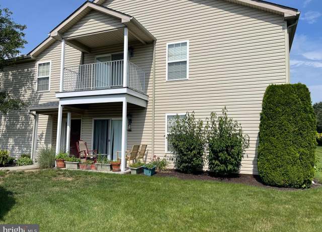 Property at 123 Cardinal Ln, Hummelstown, PA 17036, 2 beds, 2 baths