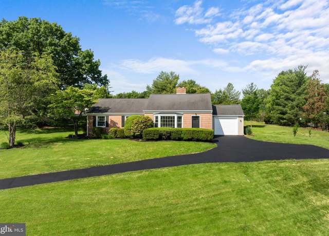 Property at 285 W 3rd Ave, Collegeville, PA 19426, 3 beds, 2.5 baths