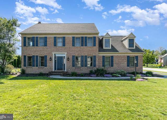 Property at 1860 Barrington Dr, York, PA 17408, 4 beds, 2.5 baths