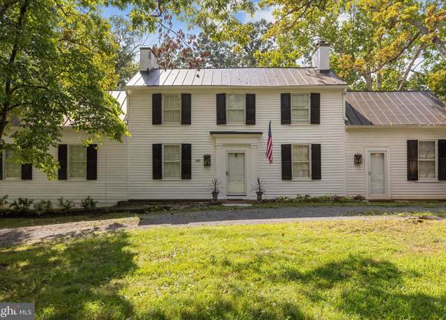 Property at 1105 Bishop Meade Rd, Boyce, VA 22620, 5 beds, 4 baths