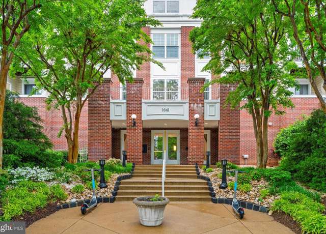 Property at 1641 International Dr #215, Mclean, VA 22102, 2 beds, 2 baths