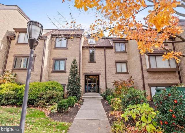 Property at 1633 Parkcrest Cir #100, Reston, VA 20190, 2 beds, 2 baths