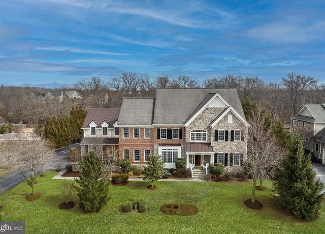 Property at 20880 Eckbo Dr, Leesburg, VA 20175, 5 beds, 5 baths