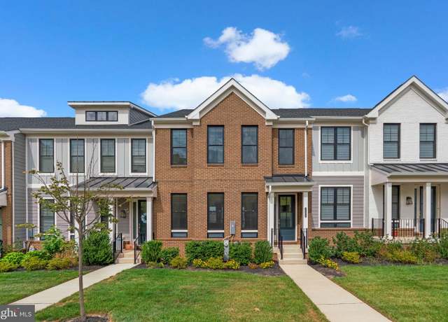 Property at 3006 Mount Villa Pkwy, Ellicott City, MD 21042, 3 beds, 3.5 baths