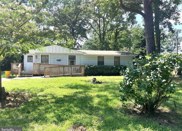 Property at 100 Kent Point Rd, Stevensville, MD 21666, 4 beds, 1.5 baths
