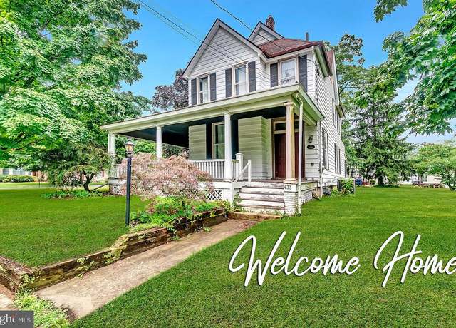 Property at 633 Main St, Lumberton, NJ 08048, 4 beds, 2 baths