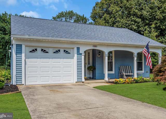 Property at 9 Maidstone Pl, Southampton, NJ 08088, 2 beds, 2 baths