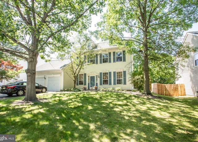 Property at 23 Navesink Dr, Pennington, NJ 08534, 3 beds, 2.5 baths