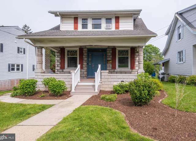 Property at 40 Walnut St, Reading, PA 19606, 3 beds, 1 bath