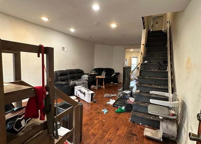 Property at 23 N Felton St, Philadelphia, PA 19139, 3 beds, 1.5 baths