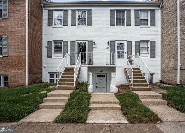 Property at 14490 Golden Oak Rd, Centreville, VA 20121, 2 beds, 1 bath