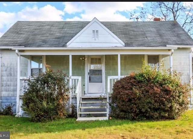 Property at 6514 Old Plank Rd, Fredericksburg, VA 22407, 2 beds, 1 bath