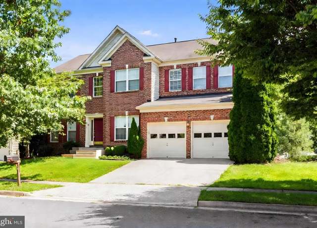 Property at 1950 Melvor Ln, Winchester, VA 22601, 4 beds, 2.5 baths
