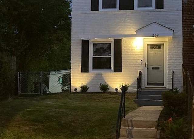Property at 1169 46th Pl SE, Washington, DC 20019, 3 beds, 1.5 baths