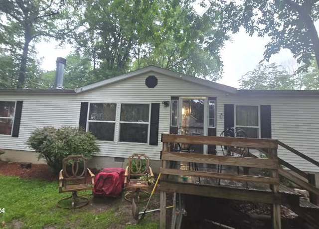 Property at 178 Hazelwood Ct, Dover, DE 19901, 3 beds, 2 baths