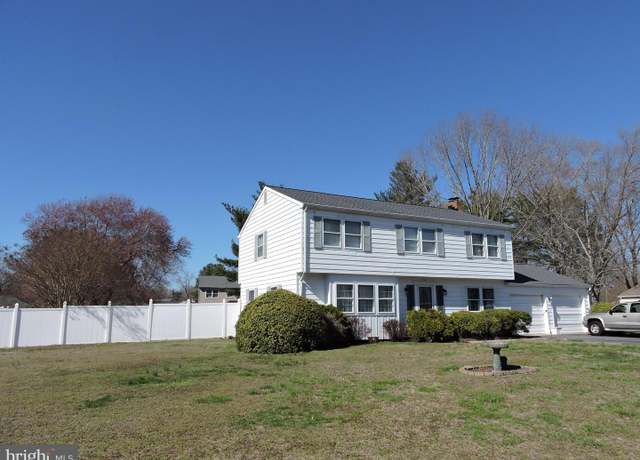 Property at 910 Park Dr, Seaford, DE 19973, 4 beds, 2.5 baths