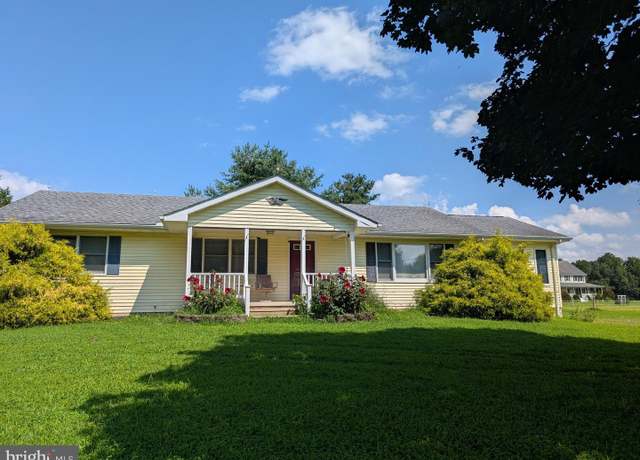 Property at 12615 Eveland Rd, Ridgely, MD 21660, 3 beds, 3 baths
