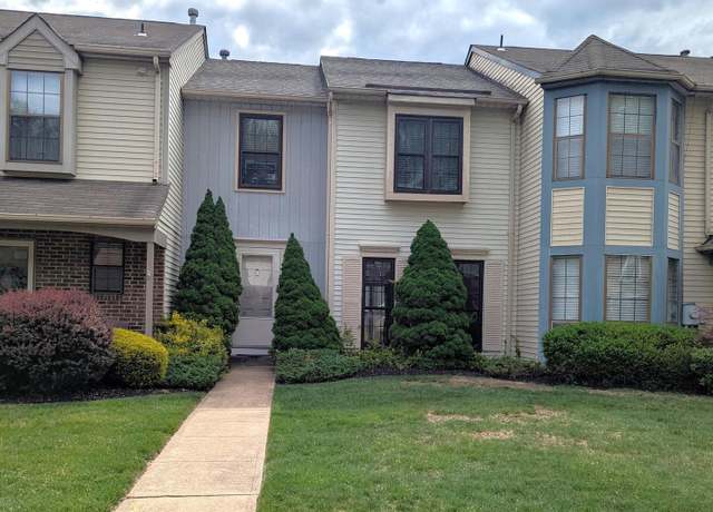 Property at 132 Tynemouth Ct, Robbinsville, NJ 08691, 2 beds, 1.5 baths