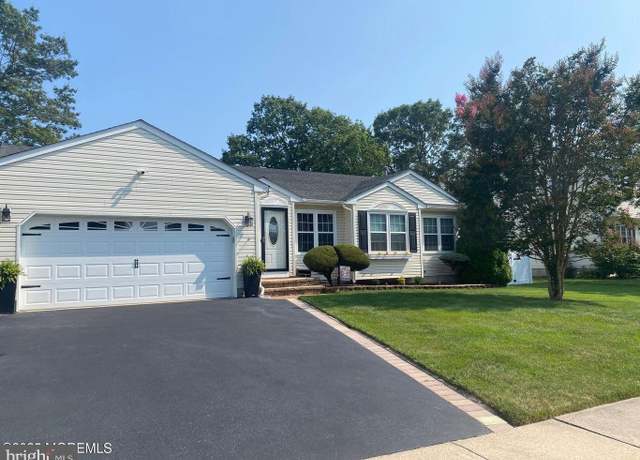 Property at 16 Cove St, Barnegat, NJ 08005, 3 beds, 2 baths