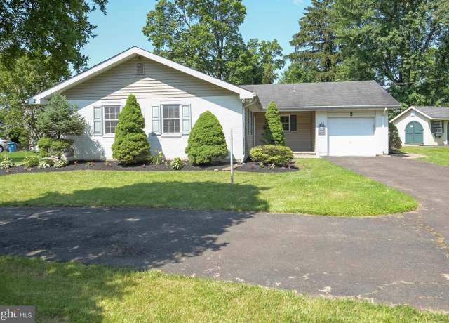 Property at 2 Broadale Rd, Doylestown, PA 18901, 3 beds, 2 baths