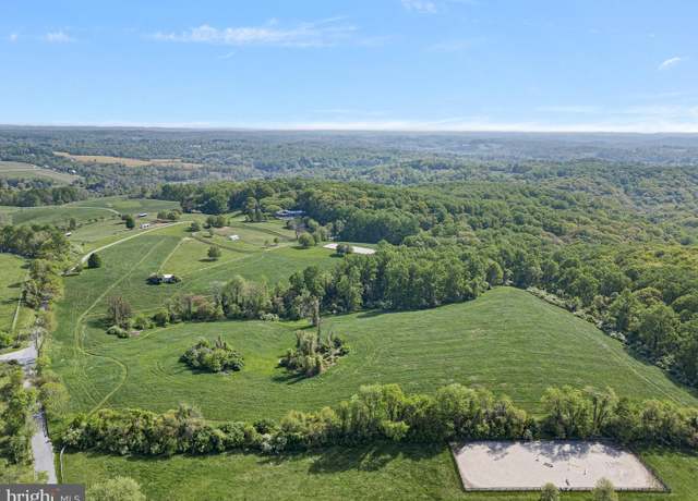 Property at 2295 Hilltop Vw, Unionville, PA 19320