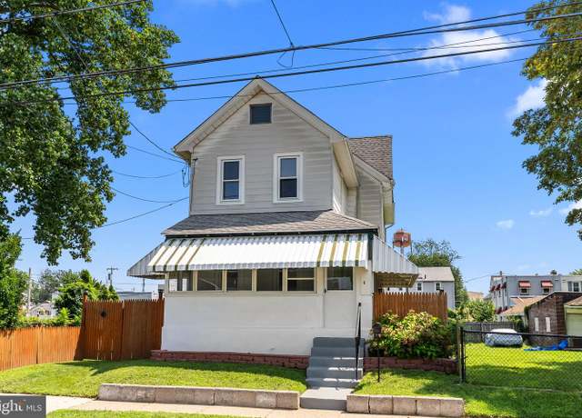 Property at 237 Bartram Ave, Essington, PA 19029, 3 beds, 1.5 baths
