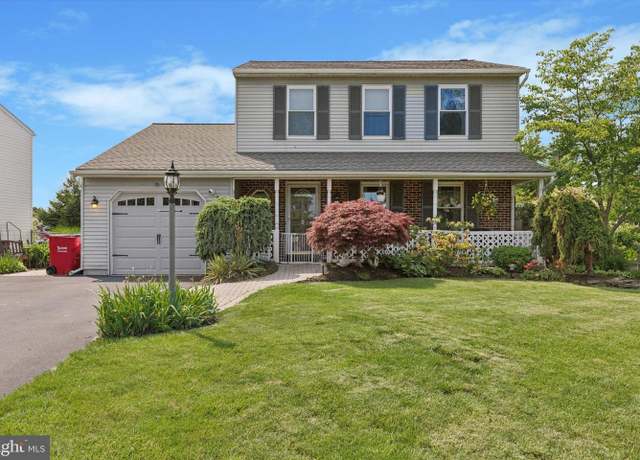 Property at 159 Hunt Dr, Horsham, PA 19044, 4 beds, 3 baths