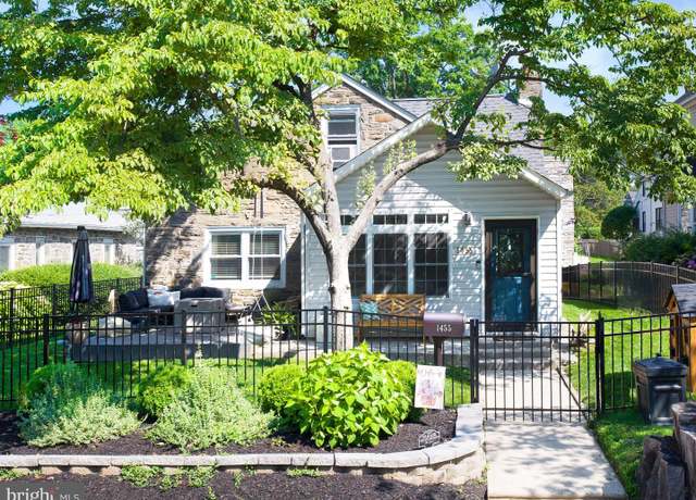 Property at 1455 Manoa Rd, Wynnewood, PA 19096, 4 beds, 2.5 baths
