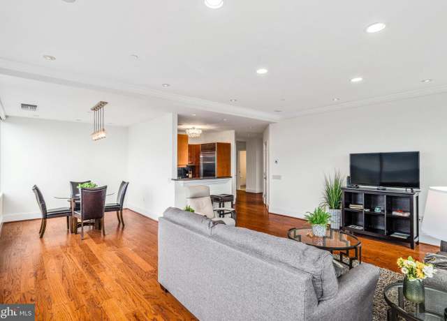 Property at 50 S 16th St #4501, Philadelphia, PA 19102, 2 beds, 2.5 baths
