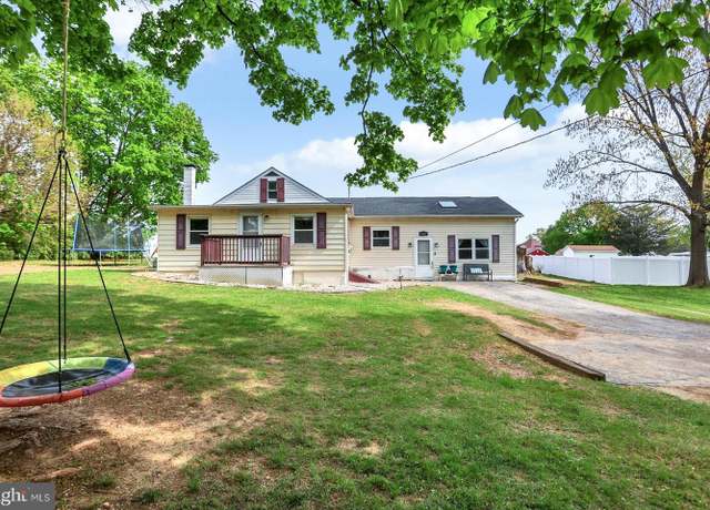 Property at 1487 Fire Hall Rd, Spring Grove, PA 17362, 3 beds, 1 bath