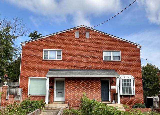 Property at 131 E Taylor Run Pkwy, Alexandria, VA 22314, 3 beds, 2.5 baths