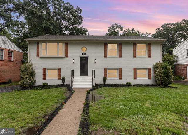 Property at 9212 Avalon Dr, Henrico, VA 23229, 5 beds, 3 baths
