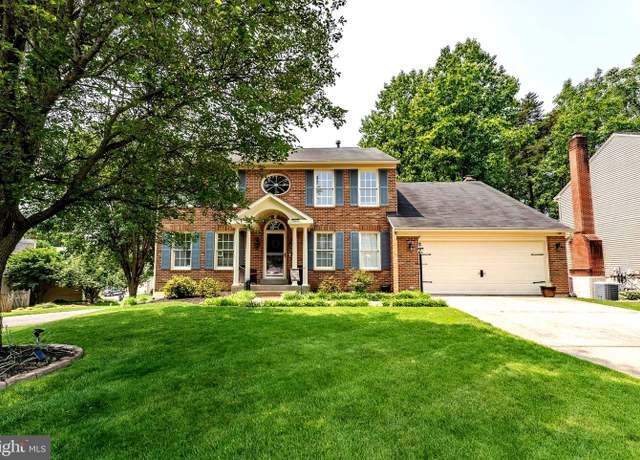 Property at 16644 Caxton Pl, Dumfries, VA 22025, 4 beds, 3.5 baths