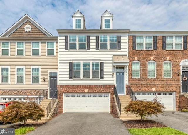 Property at 16636 Danridge Manor Dr, Woodbridge, VA 22191, 3 beds, 3.5 baths