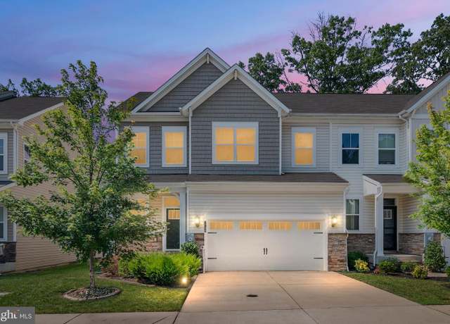 Property at 7746 Woodvale Dr, Glen Burnie, MD 21060, 4 beds, 3.5 baths