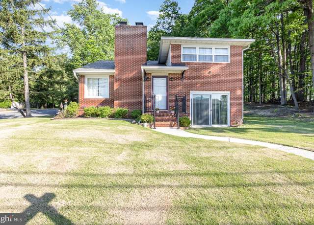 Property at 3912 E Joppa Rd, Nottingham, MD 21236, 3 beds, 2 baths