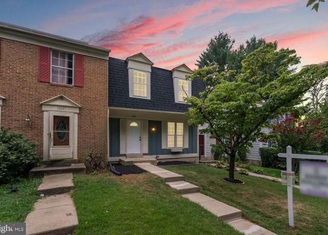 Property at 19545 Taverney Dr, Gaithersburg, MD 20879, 3 beds, 2.5 baths