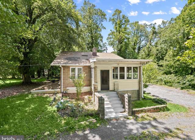 Property at 1812 64th Ave, Landover, MD 20785, 5 beds, 3 baths