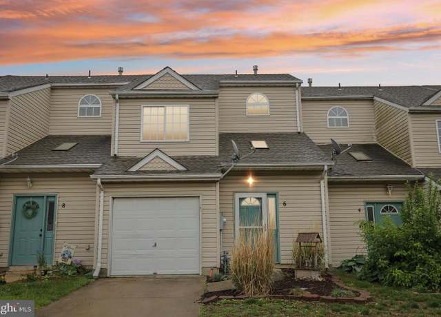 Property at 6 Sage Dr, Lumberton, NJ 08048, 3 beds, 2.5 baths