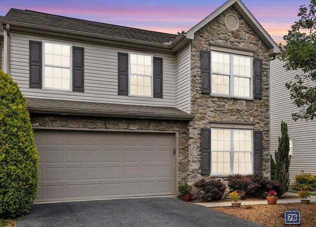 Property at 76 Broadwell Ln, Mechanicsburg, PA 17055, 3 beds, 2.5 baths