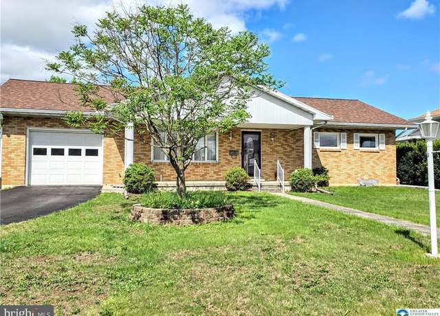 Property at 280 S 9th St, Lehighton, PA 18235, 2 beds, 1 bath
