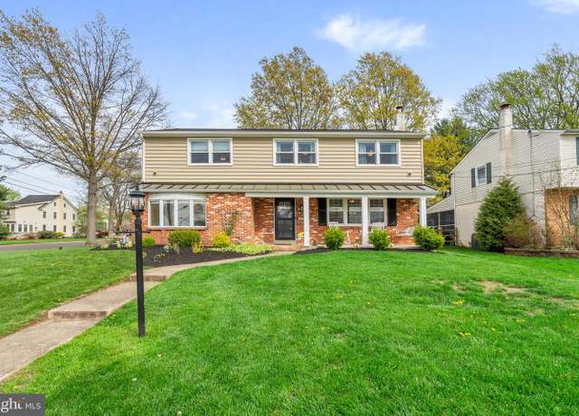Property at 419 Edgewood Ave, Lansdale, PA 19446, 4 beds, 4 baths