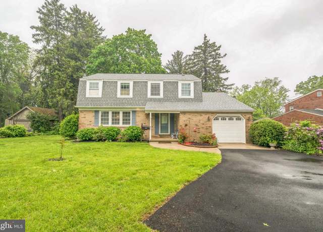 Property at 755 Shawmont Ave, Philadelphia, PA 19128, 4 beds, 2.5 baths