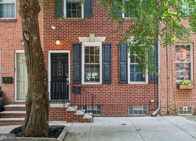 Property at 1924 Montrose St, Philadelphia, PA 19146, 3 beds, 2.5 baths