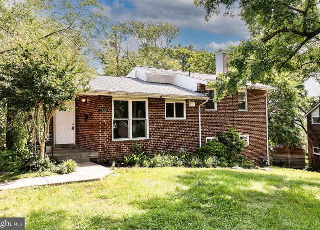 Property at 6322 Phyllis Ln, Alexandria, VA 22312, 3 beds, 2 baths