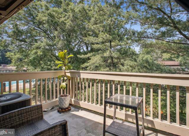 Property at 8505 Barrington Ct Unit Q, Springfield, VA 22152, 2 beds, 1 bath